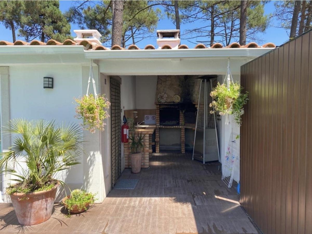 Guest House Ruceel Aroeira Almada Exteriér fotografie